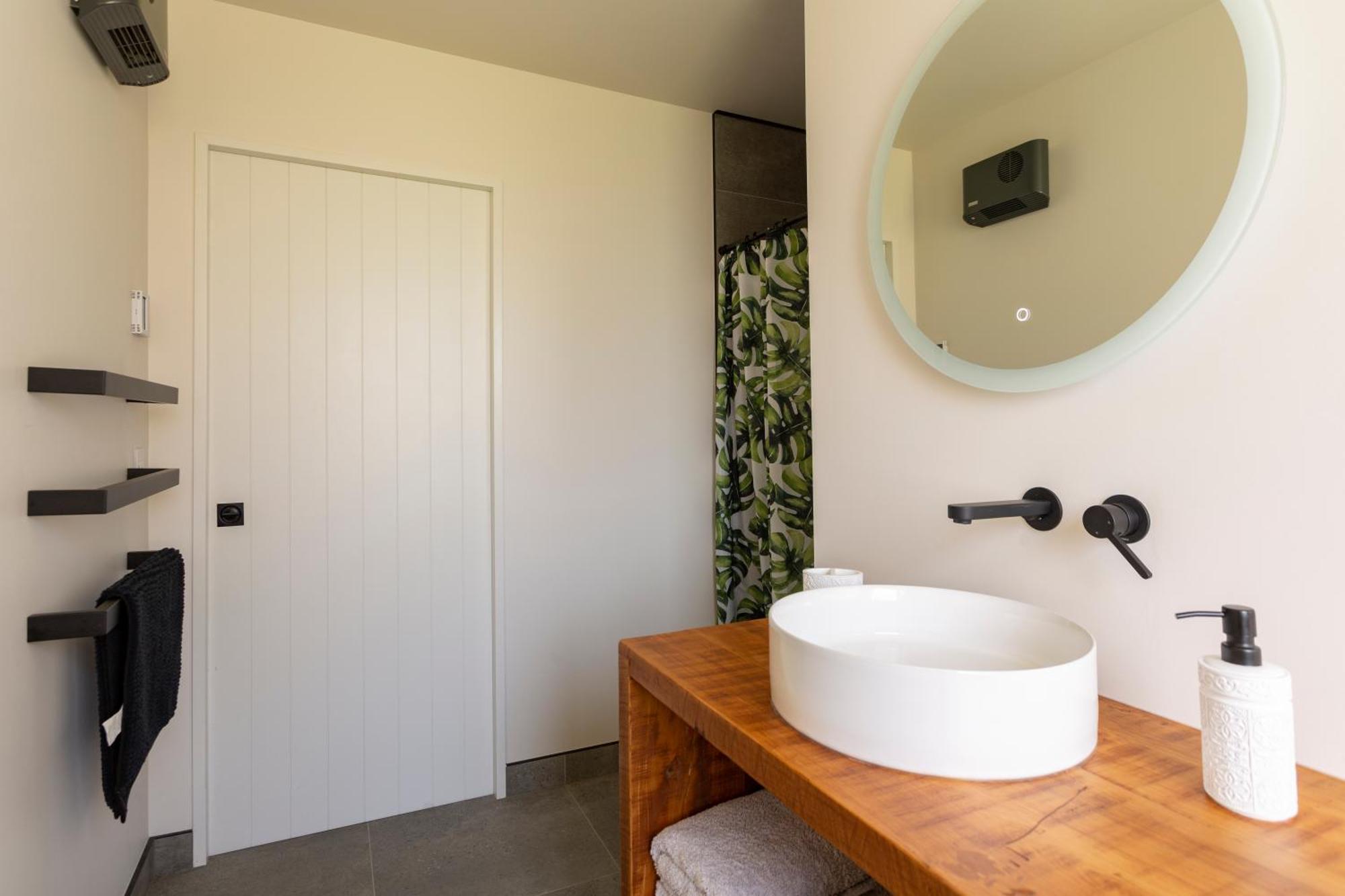Relax In Rural Wanaka Vila Queensberry Exterior foto